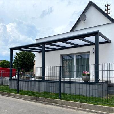 schmale Terrassenüberdachung