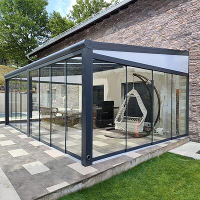 Terrasse mit 8 x 4 Meter